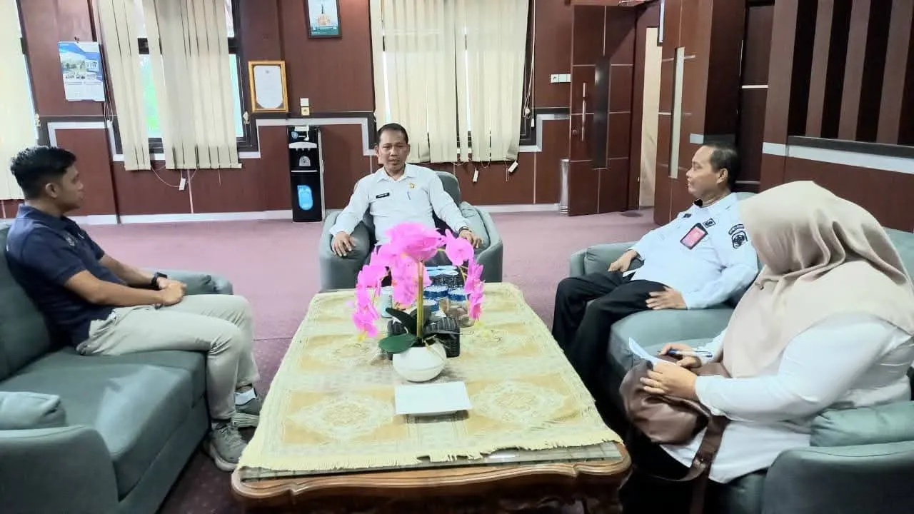 Gaspol...!!! PLN ULP Bangko dan Kominfo Merangin Berkolaborasi Sikat Habis Kabel Wifi Ilegal