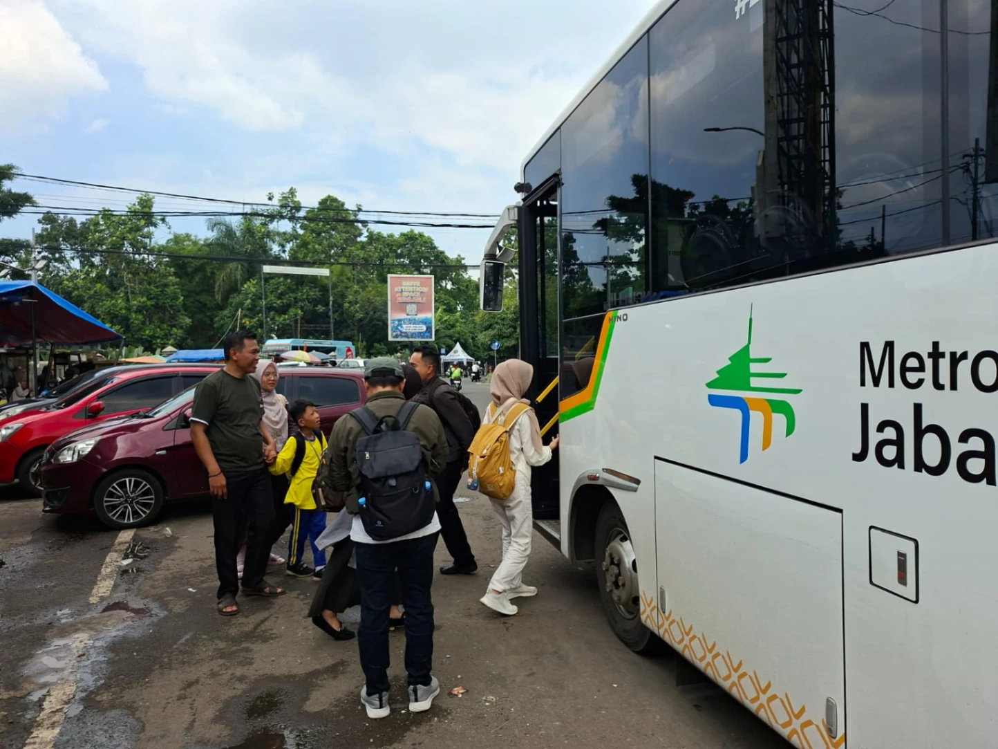 Metro Jabar Trans, Menjawab Macet Dan Menghadapi Tantangan Keberlanjutan