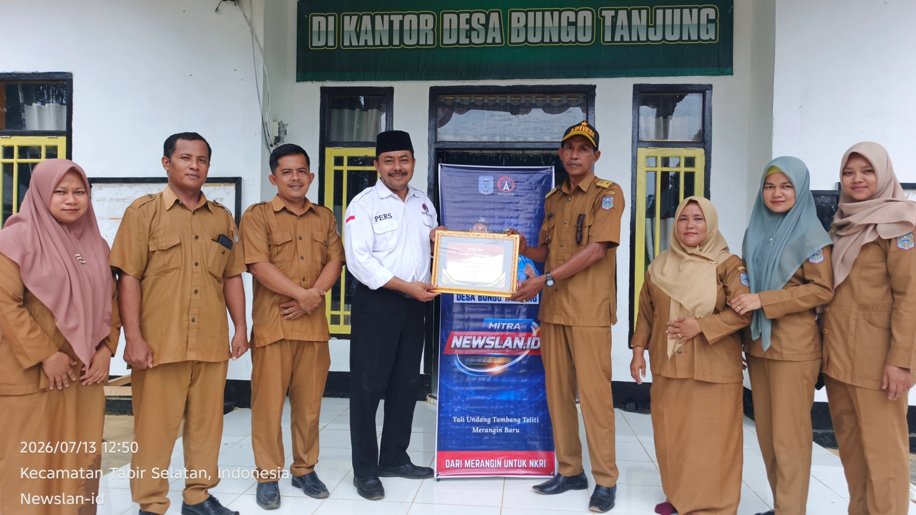 Pererat Sinergi dan Transparansi, Pemdes Bungo Tanjung Sambut Hangat Kunjungan Pimpinan Redaksi Newslan.id